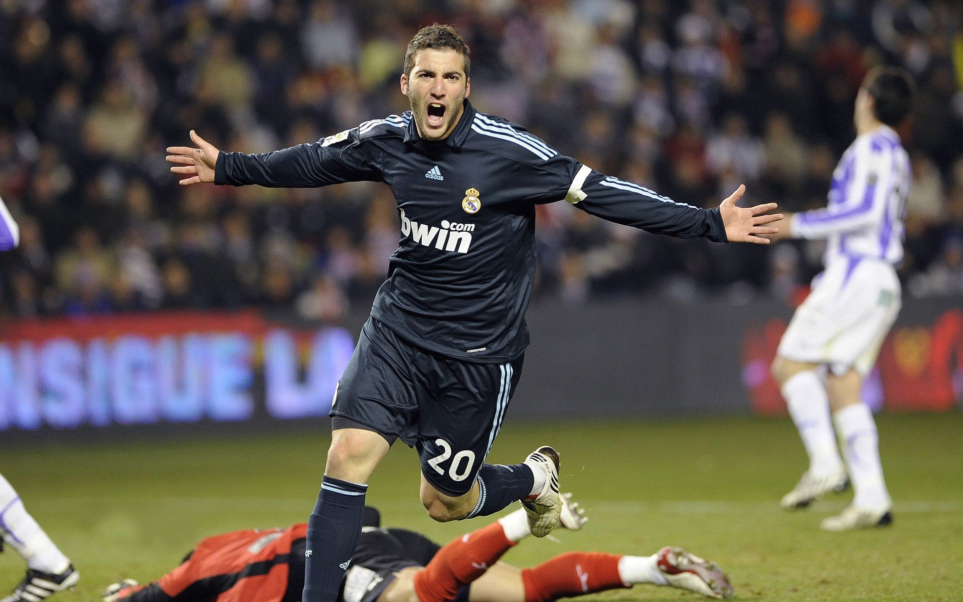 英格拉姆的觉醒，独行侠如何以唯一的方式淘汰太阳