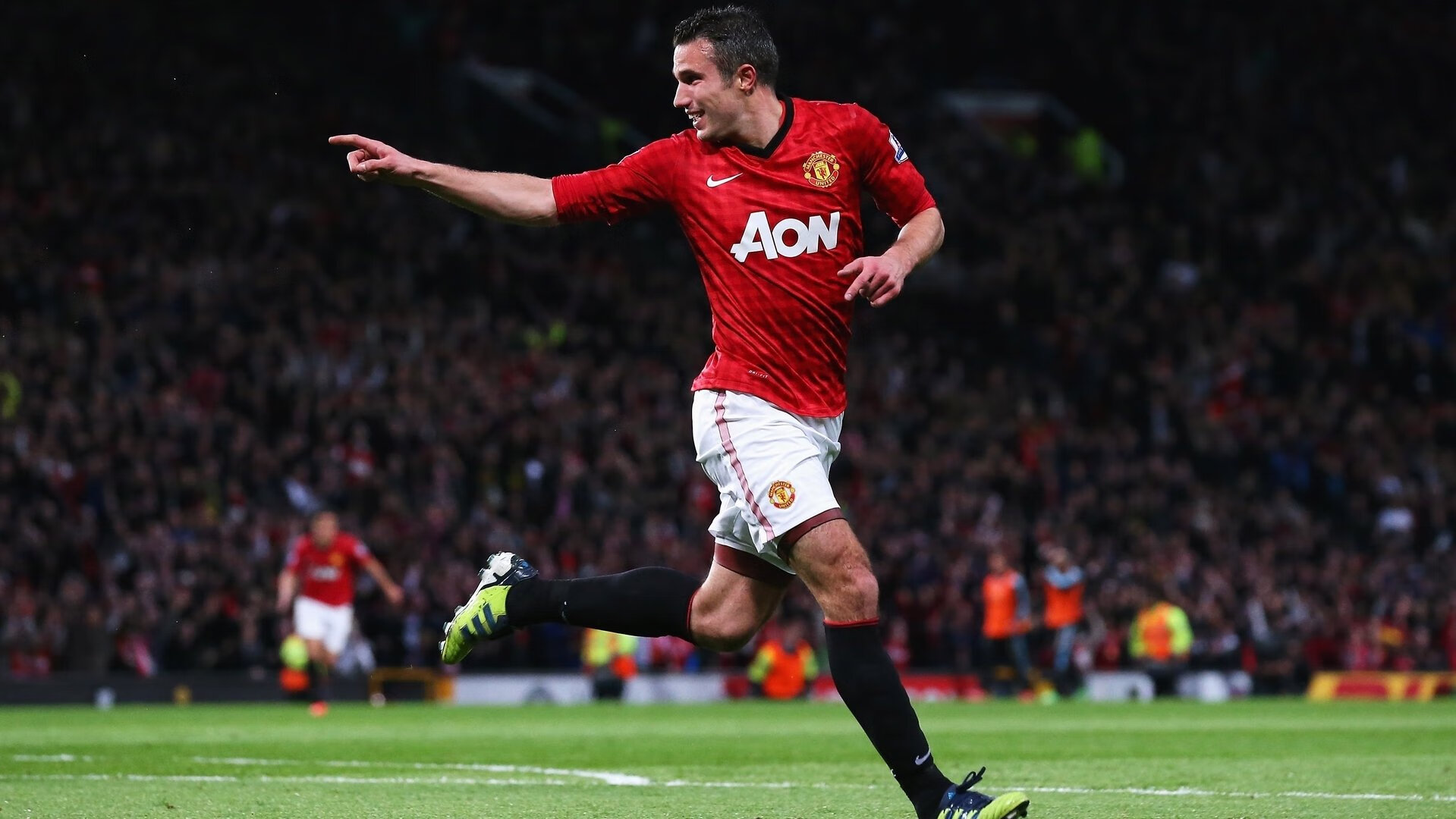 德甲争冠战之夜，福克斯关键回合不手软，铸就传奇时刻