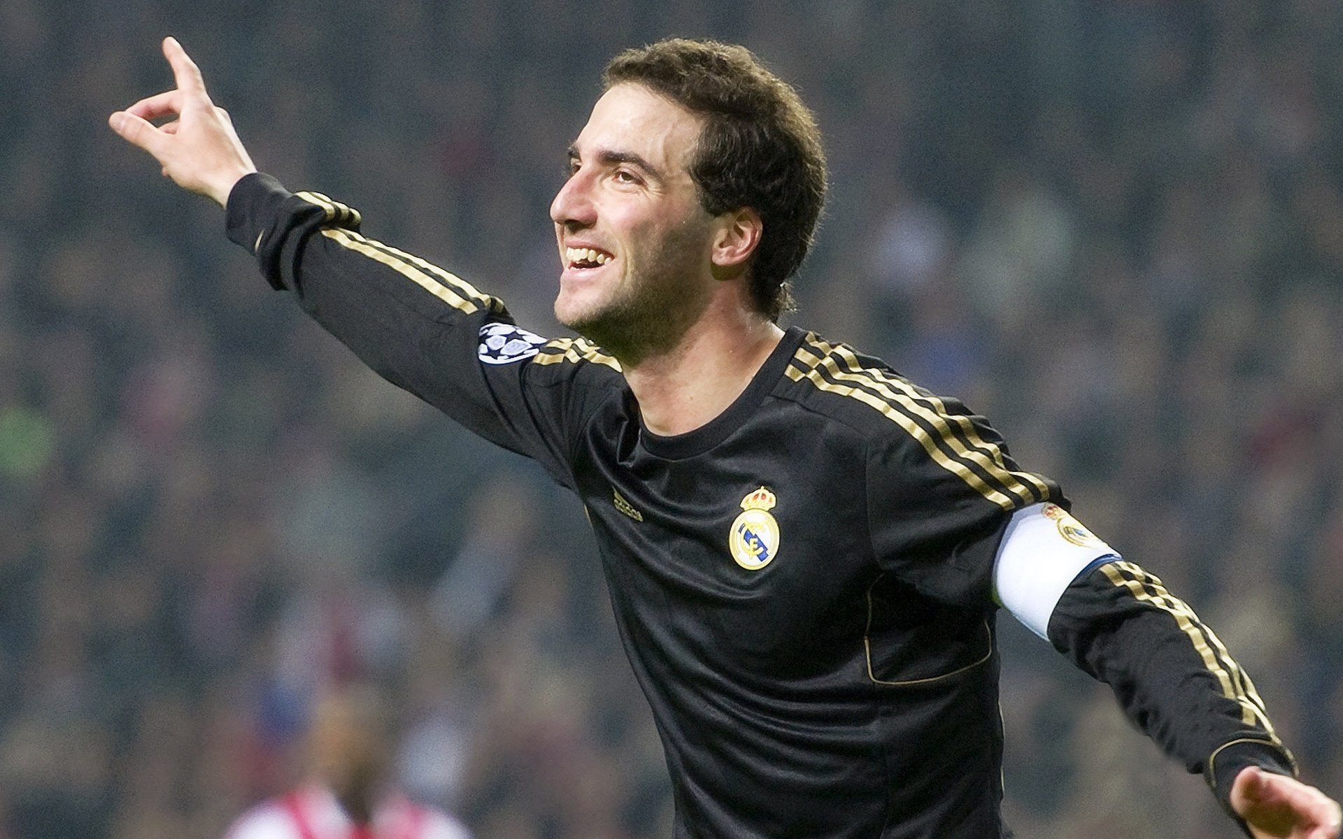 绝境逢生！巴西小将阿克替补建功导演惊天逆转，拉齐奥梦碎南美风暴