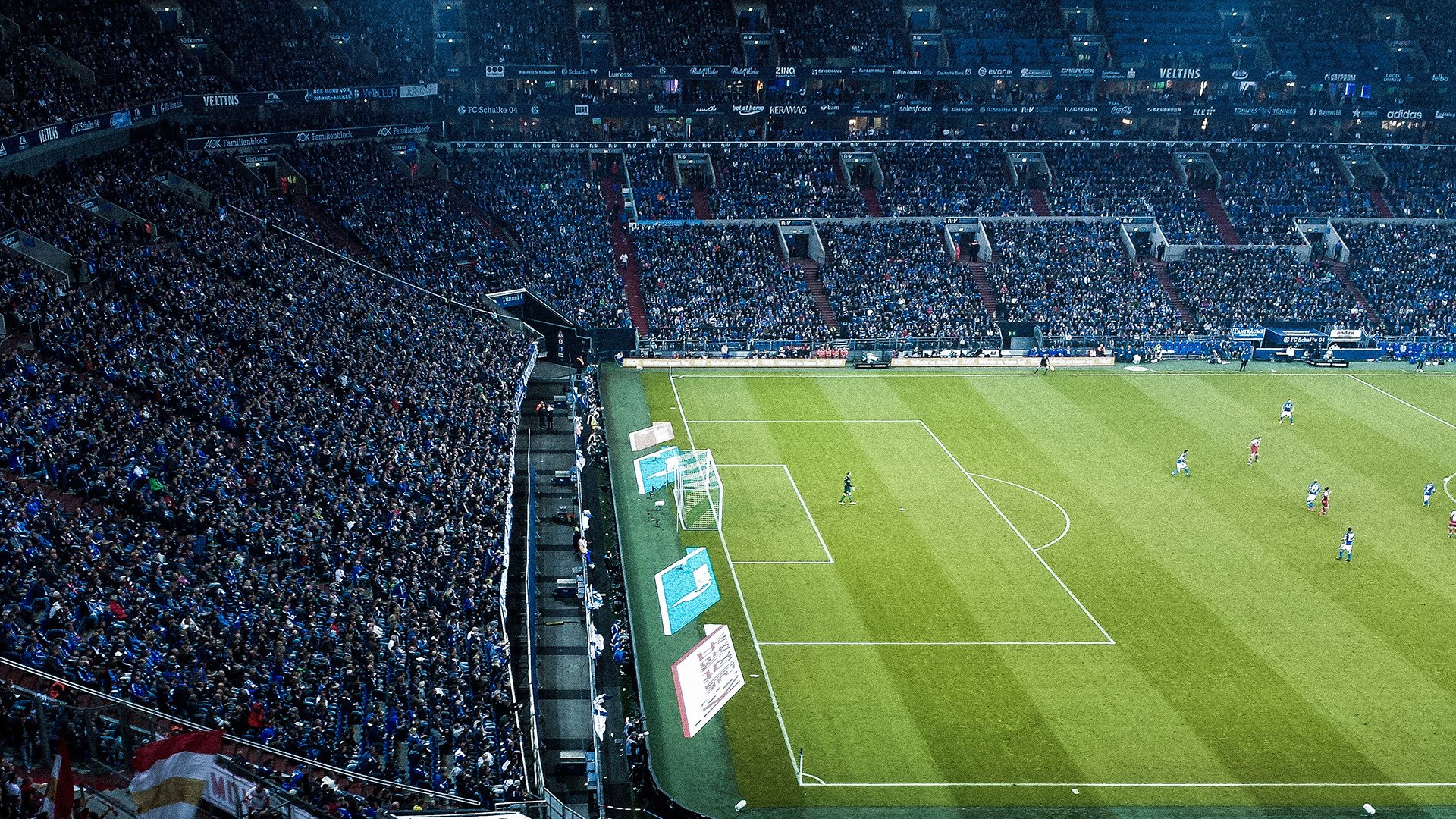 武切维奇爆发，快船强势晋级独行侠，季后赛的变数与定数